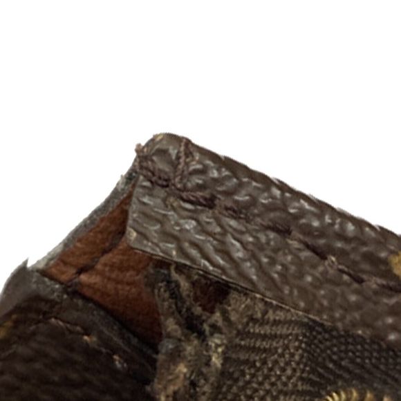 LOUIS VUITTON Poche Toilette Clutch Bag - Picture 12 of 13